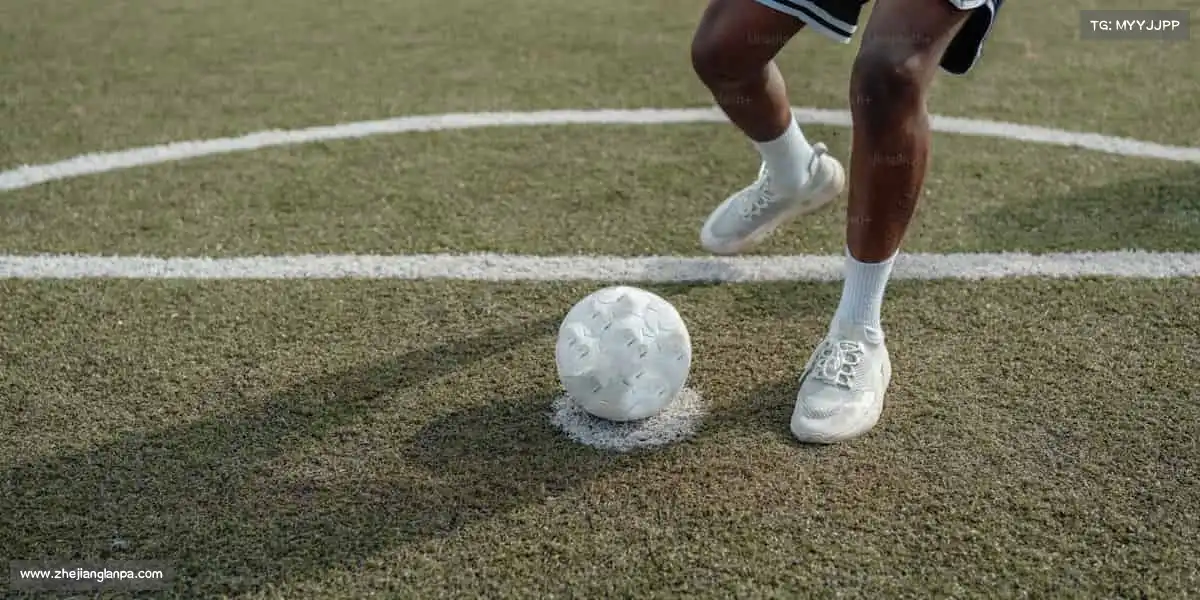 <strong>UED</strong>汗水是努力的勋章，笑容是胜利的光芒，一起为热爱而战！😄💪